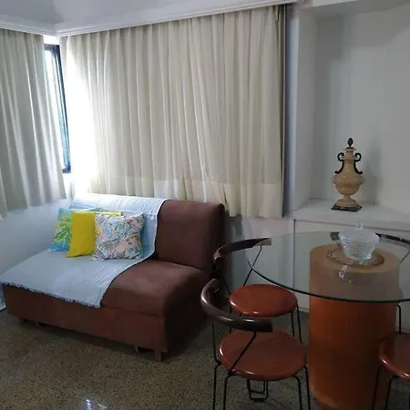 Flat Frente Mar 4 Hospedes401 *